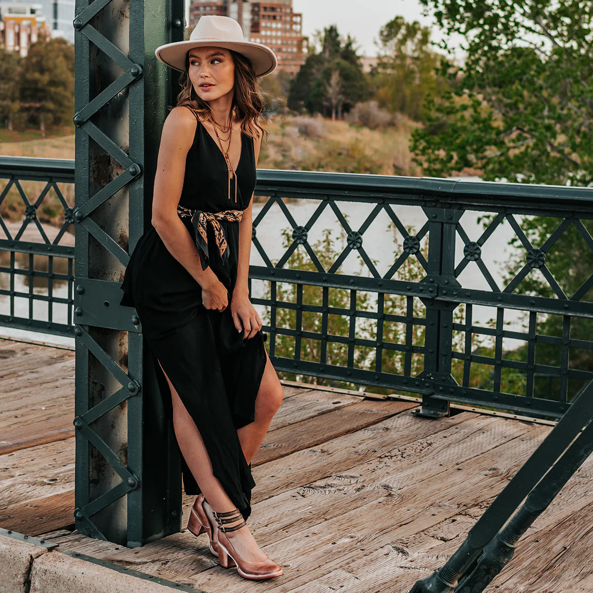 Camélia - Chaussures à talons vintage